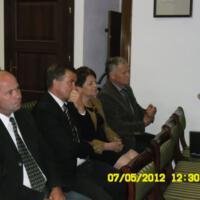 Zdjęcie ilustracyjne wiadomości: <b>Wójt odebrał umowę na 4 mln. zł dotacji z unii</b> #2