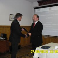 Zdjęcie ilustracyjne wiadomości: <b>Wójt odebrał umowę na 4 mln. zł dotacji z unii</b> #3