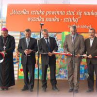 Zdjęcie ilustracyjne wiadomości: <b>UROCZYSTE OTWARCIE KOMPLEKSU SPORTOWO-EDUKACYJNEGO W BICZYCACH DOLNYCH</b>
Szkoła w Biczycach Dolnych stawia na sztukę! #22