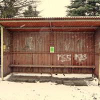 Zdjęcie ilustracyjne wiadomości: <b>Wandale niszczą przystanki</b> #57
