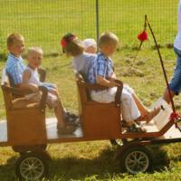 Zdjęcie ilustracyjne wiadomości: <b>Festyn na "Arenie" w Trzetrzewinie przyciągnął tłumy mieszkańców</b> #7