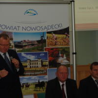 Zdjęcie ilustracyjne wiadomości: <b>Podpisanie umowy w sprawie obwodnicy zachodniej Nowego Sącza.</b> #5