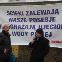 Zdjęcie ilustracyjne wiadomości: Protest mieszkańców Świniarska przed Sądem Okręgowym w Nowym Sączu #3