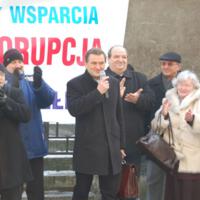 Zdjęcie ilustracyjne wiadomości: Protest mieszkańców Świniarska przed Sądem Okręgowym w Nowym Sączu #11