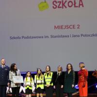 Zdjęcie ilustracyjne wiadomości: II MIEJSCE W WOJEWÓDZKIM KONKURSIE  „ODBLASKOWA SZKOŁA” #7