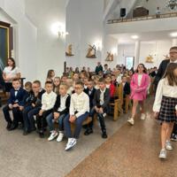 Zdjęcie ilustracyjne wiadomości: „Zegnaj lato na rok!” -  Gminne rozpoczęcie roku szkolnego 2023/2024 w Piątkowej #20