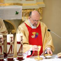 Zdjęcie ilustracyjne wiadomości: <b>Seminarium naukowe połączone z nadaniem imienia siostry Czesławy Lorek Szkole Podstawowej w Biczycach Dolnych</b> #8