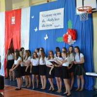 Zdjęcie ilustracyjne wiadomości: <b>Uroczysta inauguracja nowego roku szkolnego 2015/2016 w Gminie Chełmiec</b> #5