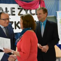 Zdjęcie ilustracyjne wiadomości: Wręczenie nagród Wójta z okazji Dnia Edukacji Narodowej. #9