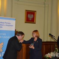 Zdjęcie ilustracyjne wiadomości: Gratulacje z okazji 20 – lecia Fundacji Pomocy Osobom z Autyzmem MADA  #8