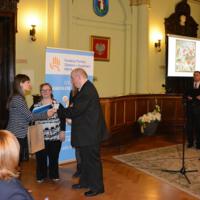 Zdjęcie ilustracyjne wiadomości: Gratulacje z okazji 20 – lecia Fundacji Pomocy Osobom z Autyzmem MADA  #23