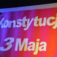 Zdjęcie ilustracyjne wiadomości: „Witaj, majowa jutrzenko świeć naszej polskiej krainie uczcimy ciebie piosenką która w całej Polsce słynie...” 
 #24