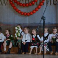 Zdjęcie ilustracyjne wiadomości: Święto Wszystkich Mam w Piątkowej czyli jak RZPiT Piątkowioki składają życzenia Mamom. Koncert na Dzień Matki! #1