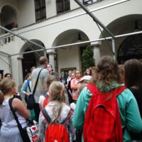 Zdjęcie ilustracyjne wiadomości: Wyjazd wyróżnionych uczniów do Teatru Groteska w Krakowie na spektakl „Przygody Tomka Sawyera” #2