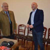 Zdjęcie ilustracyjne wiadomości: Zestawy ubrań strażackich w ramach programu „Bezpieczny Strażak” #4