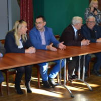 Zdjęcie ilustracyjne wiadomości: Unijne wsparcie na drogi gminne – umowa wręczona #2