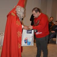 Mikołajki dla dzieci niepełnosprawnych w Chełmcu