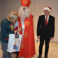 Mikołajki dla dzieci niepełnosprawnych w Chełmcu