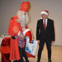 Mikołajki dla dzieci niepełnosprawnych w Chełmcu
