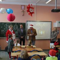 Prezent mikołajkowy od Wójta Gminy dla wszystkich dzieci i uczniów