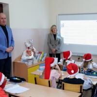 Prezent mikołajkowy od Wójta Gminy dla wszystkich dzieci i uczniów