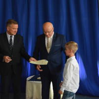 Zdjęcie ilustracyjne wiadomości: Stypendia Wójta Gminy Chełmiec dla uczniów za osiągnięcie bardzo dobrych wyników w nauce #24