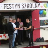 Zdjęcie ilustracyjne wiadomości: Kontynuacją obchodów 100 lecia szkoły w Świniarsku #23
