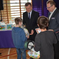Zdjęcie ilustracyjne wiadomości: I Powiatowy Konkurs Plastyczny dla uczniów o specjalnych potrzebach edukacyjnych #45