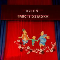 Dzień Babci i Dziadka w Szkole Podstawowej w Świniarsku