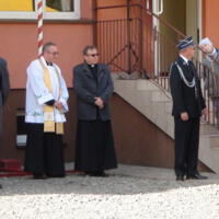 Zdjęcie ilustracyjne wiadomości: Poświęcenie, przekazanie samochodu pożarniczego oraz garażu dla jednostki OSP Klęczany. #4