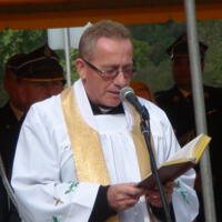 Zdjęcie ilustracyjne wiadomości: Poświęcenie, przekazanie samochodu pożarniczego oraz garażu dla jednostki OSP Klęczany. #9