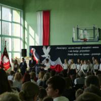 Zdjęcie ilustracyjne wiadomości: OBCHODY ŚWIĘTA SZKOŁY POŁĄCZONE Z 25- ROCZNICĄ NADANIA IMIENIA GENERAŁA JÓZEFA GIZY SZKOLE W WIELOGŁOWACH ORAZ 100- LECIEM ODZYSKANIA PRZEZ POLSKĘ NIEPODLEGŁOŚCI #21