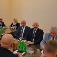 Zdjęcie ilustracyjne wiadomości: Pierwsza uroczysta sesja Rady Gminy Chełmiec. Radni i Wójt złożyli ślubowanie. #3