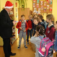 Zdjęcie ilustracyjne wiadomości: Prezent mikołajkowy od Wójta Gminy dla wszystkich uczniów #16