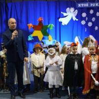 Zdjęcie ilustracyjne wiadomości: Spotkanie z Babciami i Dziadkami w Szkole Podstawowej w Świniarsku #11