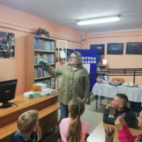 Zdjęcie ilustracyjne wiadomości: Spotkanie autorskie w chełmieckiej bibliotece #7