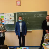 Zdjęcie ilustracyjne wiadomości: Ślubowanie klas pierwszych #6