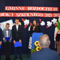 Zdjęcie ilustracyjne wiadomości: Inauguracja gminnego roku szkolnego w Szkole Podstawowej w Rdziostowie #8
