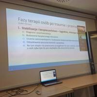 Zdjęcie ilustracyjne wiadomości: „Zakończenie szkoleń specjalistycznych  i superwizji dla osób pracujących w obszarze przeciwdziałania przemocy w  rodzinie ” #2