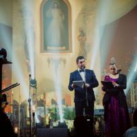 Zdjęcie ilustracyjne wiadomości: Golec uOrkiestra kolędowała w Świniarsku. #1
