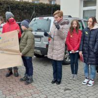 Zdjęcie ilustracyjne wiadomości: Happening „Stop wojnie” w Szkole Podstawowej w Januszowej #16