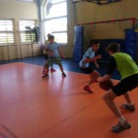 Zawody w koszykówce - rozgrywki sportowe na sali gimnastycznej