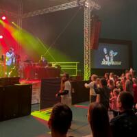 Kolejny koncert za nami. Od ośmiu lat finałem Konkursu Wokalno- Muzycznego GRAMmy na tak! jest występ gwiazdy wieczoru. W tym roku zwycięzcy- ARTYŚCI 2023 saportowali Sławomira.