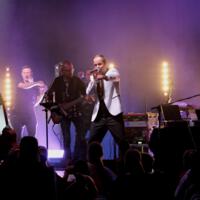 Kolejny koncert za nami. Od ośmiu lat finałem Konkursu Wokalno- Muzycznego GRAMmy na tak! jest występ gwiazdy wieczoru. W tym roku zwycięzcy- ARTYŚCI 2023 saportowali Sławomira.