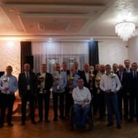 Uroczyste zakończenie sezonu lotowego 2023 Polskiego Związku Hodowców Gołębi Pocztowych w domu weselnym w Trzetrzewinie