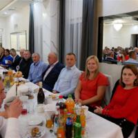 Uroczyste zakończenie sezonu lotowego 2023 Polskiego Związku Hodowców Gołębi Pocztowych w domu weselnym w Trzetrzewinie