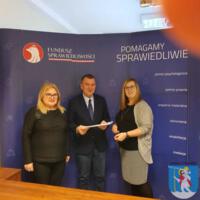 Zdjęcie ilustracyjne wiadomości: Ponad 100 tys. zł dla OSP Paszyn – dotacja na najnowszy sprzęt #2