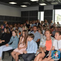 Zdjęcie ilustracyjne wiadomości: Nagrody Wójta za wybitne osiągnięcia naukowe, artystyczno-plastyczne i sportowe w roku szkolnym 2019/2020 #1
