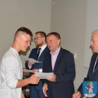 Zdjęcie ilustracyjne wiadomości: Nagrody Wójta za wybitne osiągnięcia naukowe, artystyczno-plastyczne i sportowe w roku szkolnym 2019/2020 #4