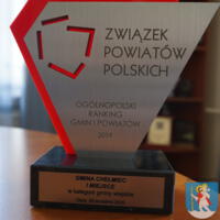 Zdjęcie ilustracyjne wiadomości: Dyplom i puchar za 1 miejsce rankingu ZPP #3